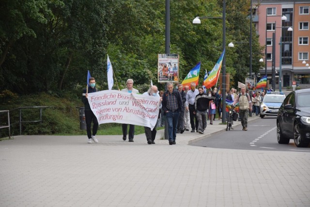 Marsz Pokoju przeszedł ulicami Słubic i Frankfurtu nad Odrą 1 września, w dzień 81. rocznicy wybuchu II wojny światowej