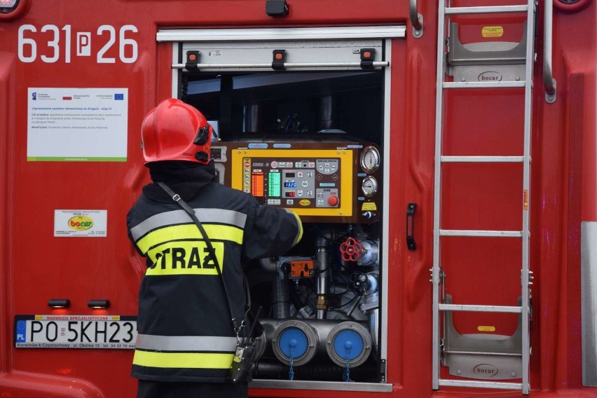 Wągrowiec: Pożar na Berdychowie. W płomieniach stanął budynek, w którym znajdowała się butla z gazem. Znane są ustalenia policji [ZDJĘCIA]