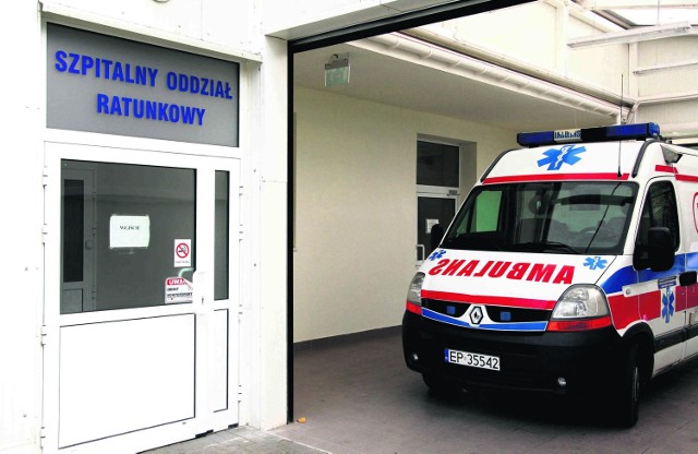 Dziewczynkę przez około trzy godziny ratowano w szpitalu przy ul. Rakowskiej w Piotrkowie&#8233;