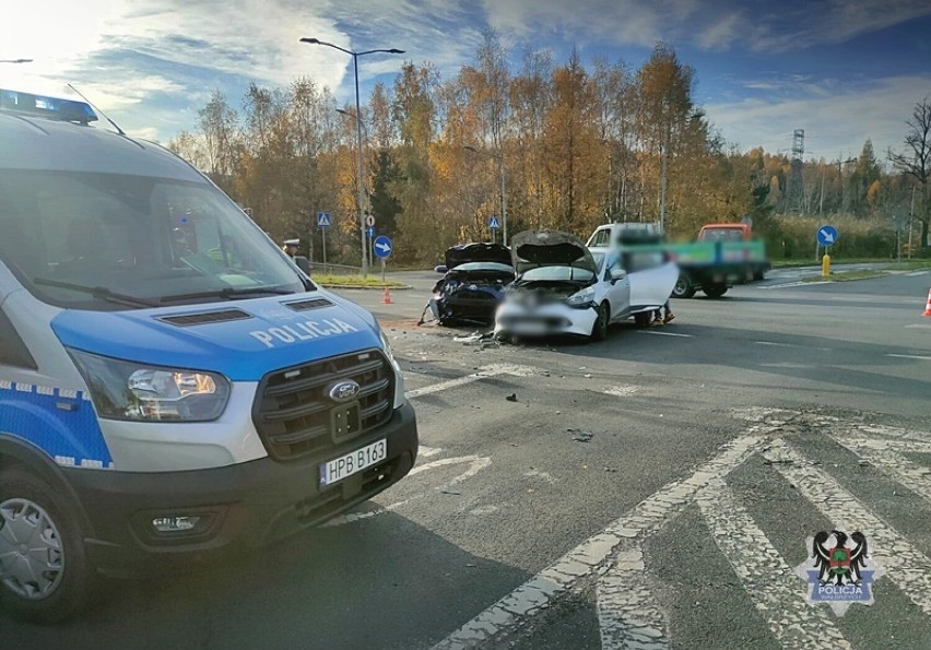 Niebezpieczne skrzyżowanie ul. Sikorskiego i Moniuszki w Wałbrzychu zmieni się w rondo. 13 listopada na nim kolejny wypadek