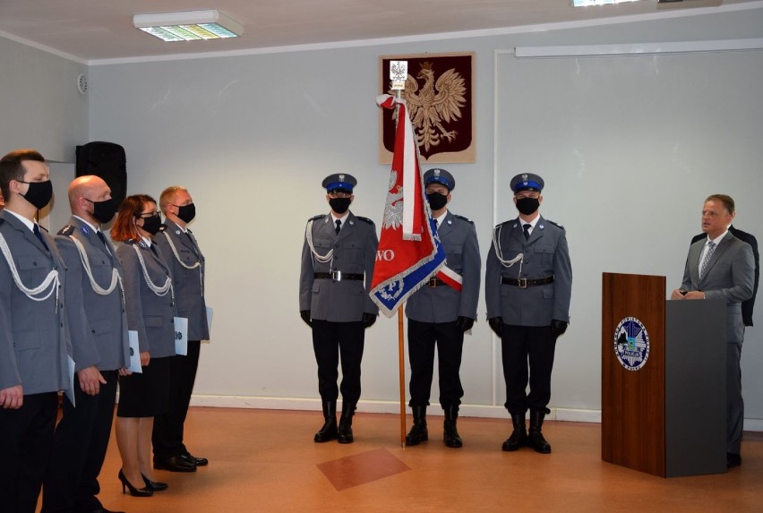 47 policjantów z KPP w Pucku otrzymało awanse - 29 lipca 2020