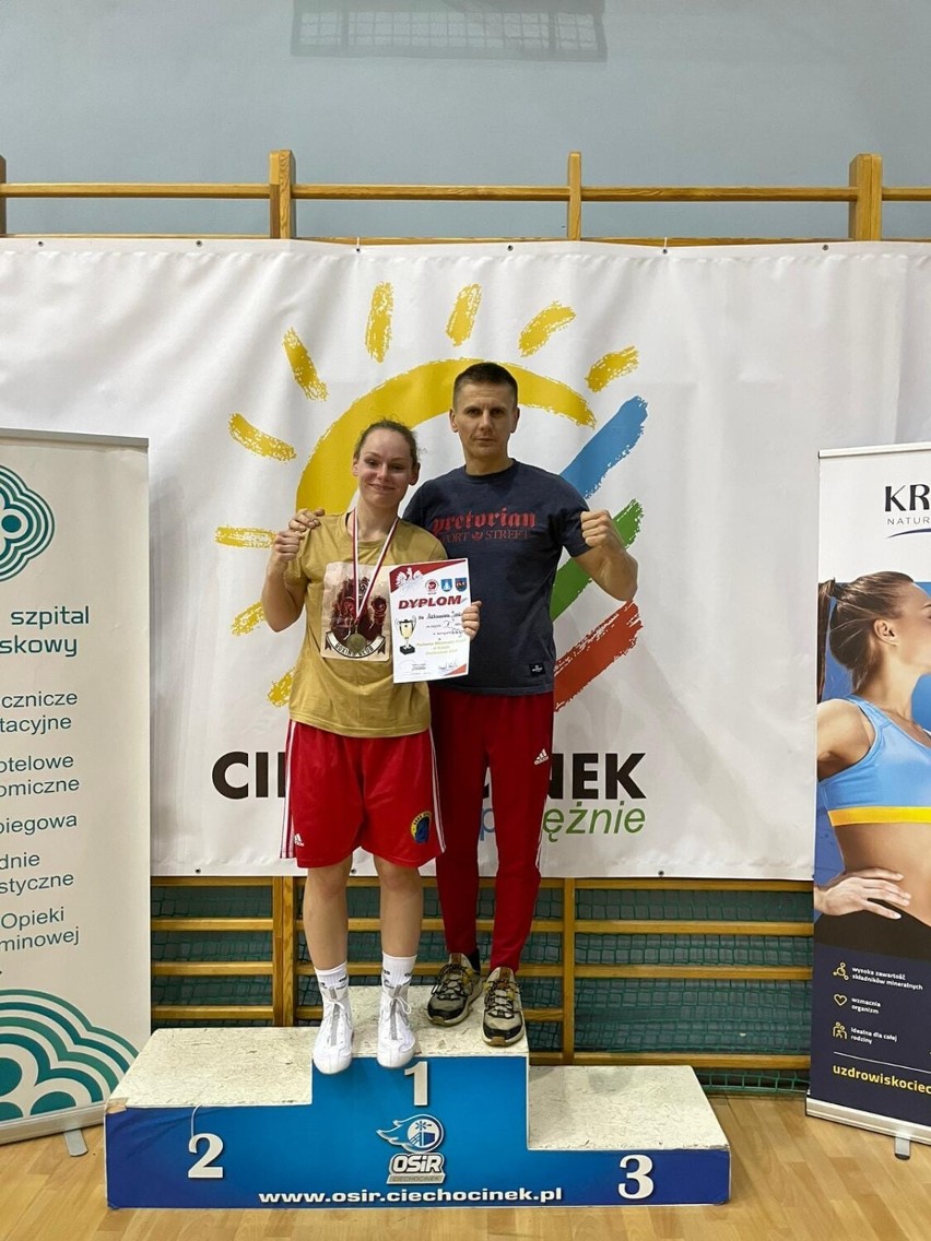 Reprezentanci Sporty Walki Rawicz z medalami. Aleksandra, Natan i Jakub zdobyli medale mistrzostw Polski U17 (2022)!