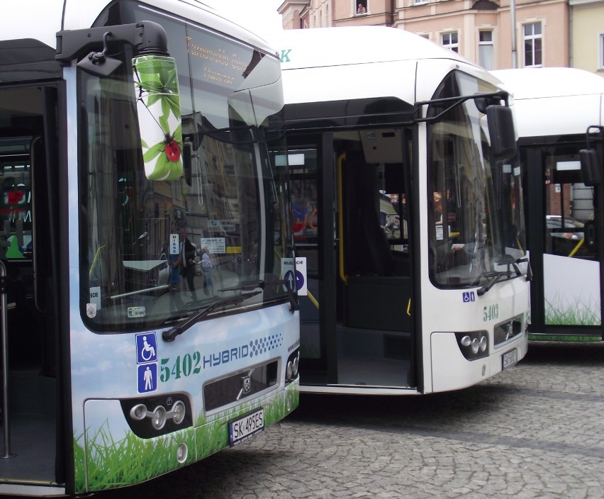 Takie 4 autobusy hybrydowe już jeżdżą po Tarnowskich Górach....