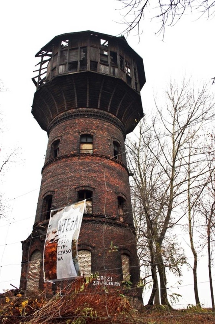 Wieża ciśnień Huty Zabrze (rok 2013)