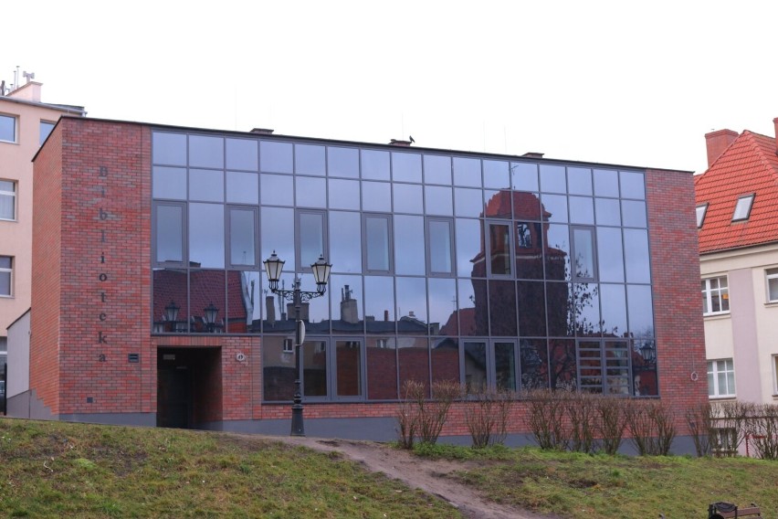 Tczew. Miejska Biblioteka Publiczna ponownie dostępna dla czytelników