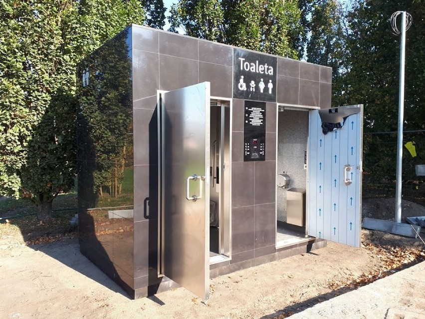 Wrocław. Nowe toalety w parkach. Zobacz, gdzie