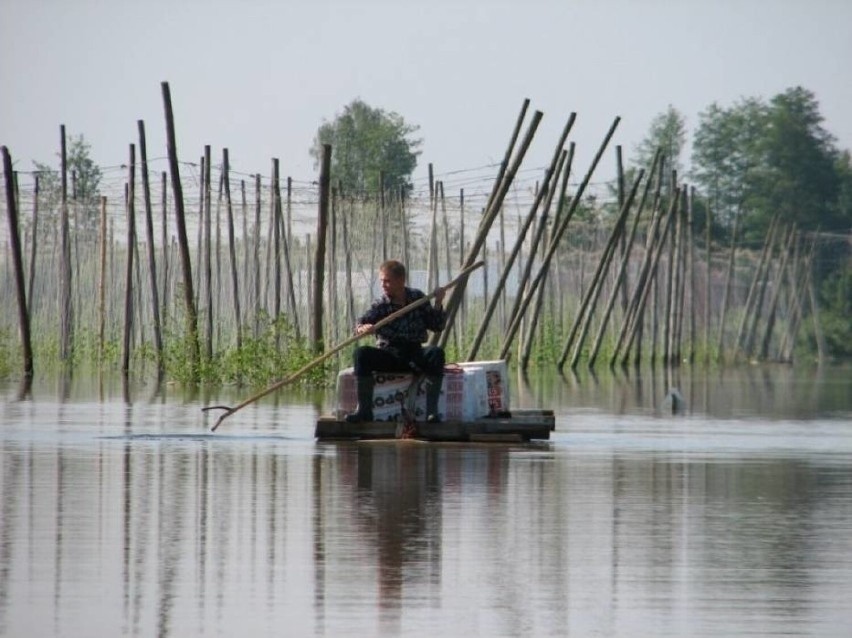 Wielka woda na Lubelszczyźnie. Powódź w 2010 roku wstrząsnęła mieszkańcami regionu. Archiwalne zdjęcia [CZĘŚĆ II]