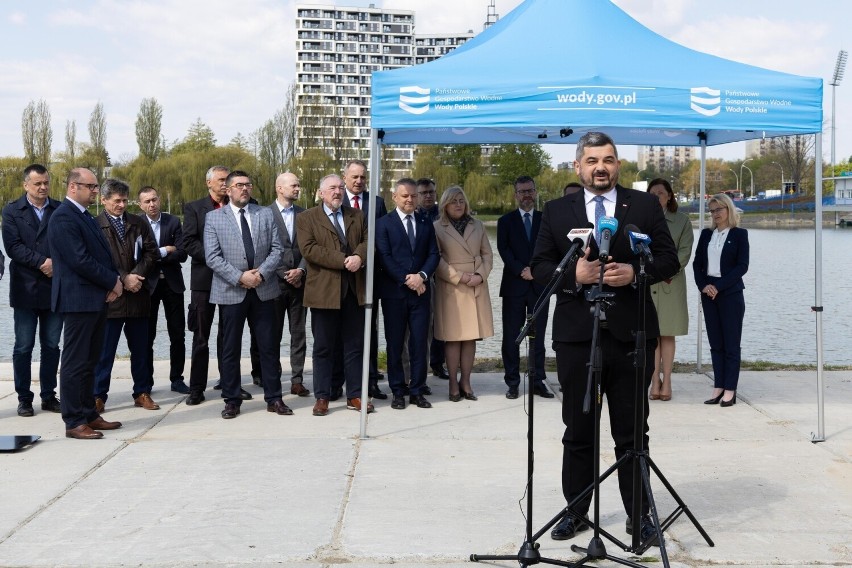 Dzięki inwestycji w całości sfinansowanej przez państwo z...