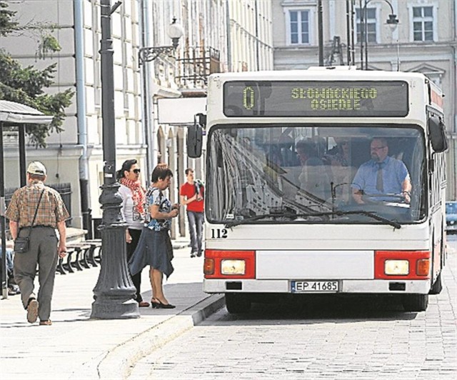 Nad zmianami rozkładów jazdy pracuje ZDiUM