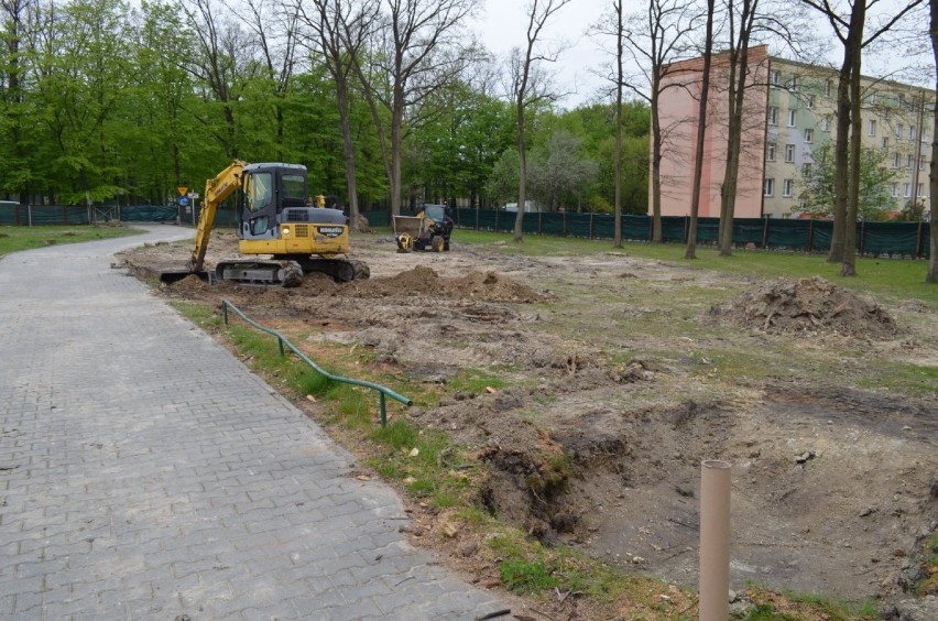 Trwają prace budowlane przy ZS nr 3 w Kraśniku. To duża inwestycja Starostwa Powiatowego w Kraśniku. Zobacz zdjęcia