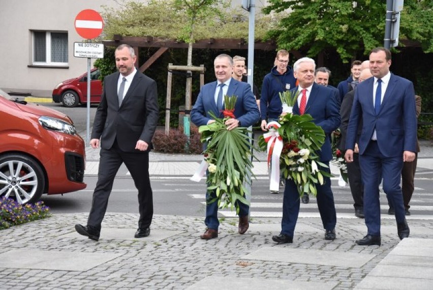 Września: 120 rocznica Strajku Szkolnego Dzieci Wrzesińskich. Odsłonięto pamiątkową tablicę [GALERIA]