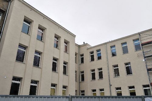 Budowa ośrodka radioterapii w Kaliszu jest już na półmetku. ZDJĘCIA