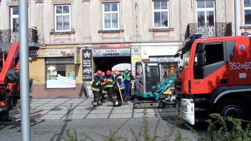 Wyciek gazu w centrum Częstochowy. Aleja NMP zamknięta