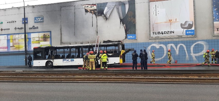 W Bydgoszczy doszło do pożaru autobusu PKS