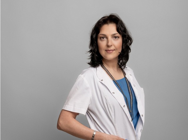 Magdalena Golachowska, doktor nauk medycznych, doradca żywieniowy, specjalista psychodietetyki, wykładowca akademicki, tłumacz.