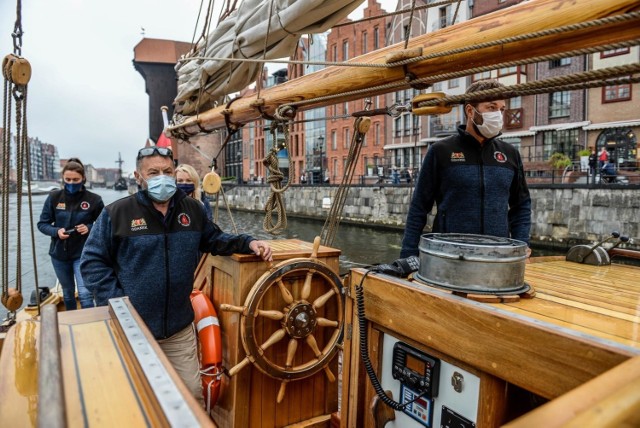 Konferencja organizatorów nadchodzacej edycji Baltic Sail Gdańsk. Spotkanie odbyło się na pokładzie żaglowca Generał Zaruski