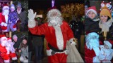 Do Wielichowa przyjechał dziś święty Mikołaj. Dla wszystkich dzieci przywiózł niespodzianki! [ZDJĘCIA]