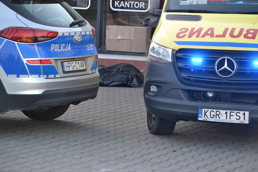 Co się wydarzyło w okolicach stacji paliw przy Kościuszki w Gorlicach? Na miejscu policja oraz ratownicy medyczni AKTUALIZACJA