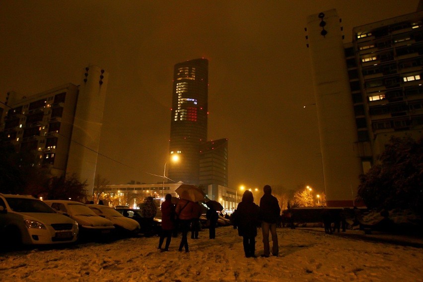 Wrocław: Pokaz P.I.W.O. Light Show na Sky Tower (ZDJĘCIA, FILMY)