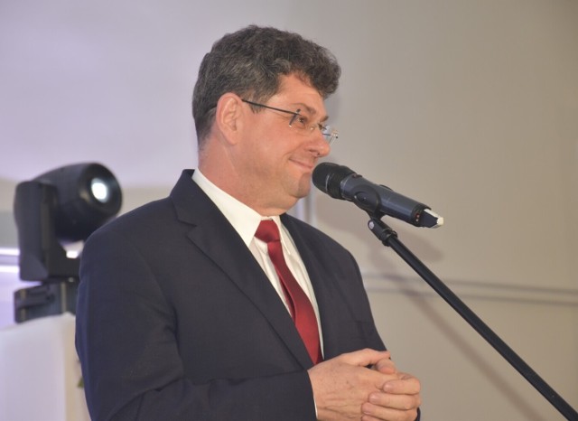 Robert Łoza od trzech kadencji pełni funkcję wójta gminy Gizałki