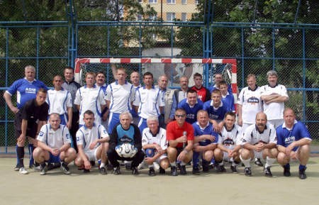 Wspólne zdjęcie uczestników turnieju. - Fot. P. Jasiczek