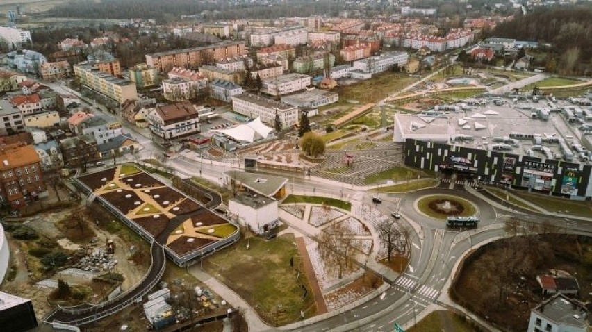 Udział lasów, parków, zieleńców i terenów zieleni osiedlowej...