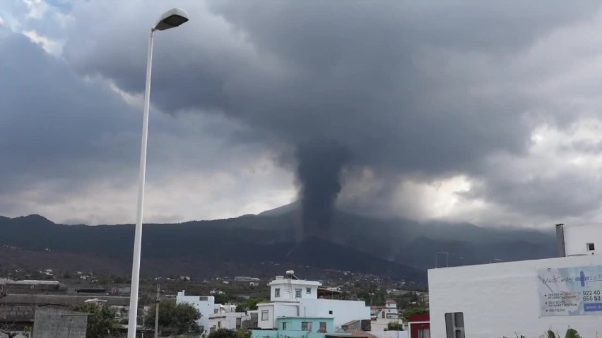Erupcja wulkanu na La Palma w Hiszpanii....