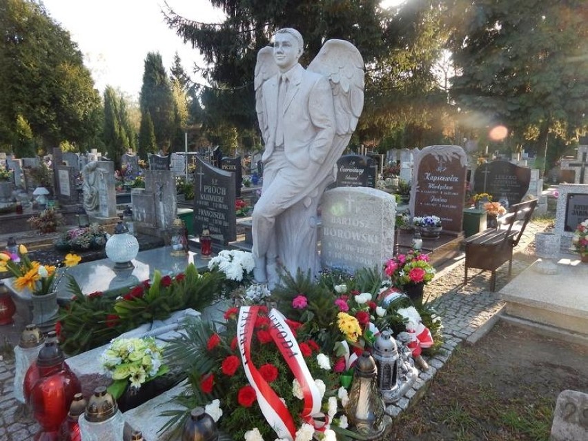 Na cmentarzu komunalnym przy ul. Żwirowej trwają ekshumacje...