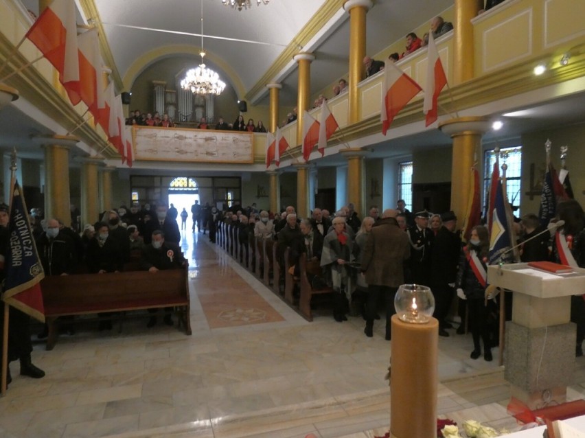 Uroczystości 103 rocznicy odzyskania niepodległości w Szamocinie