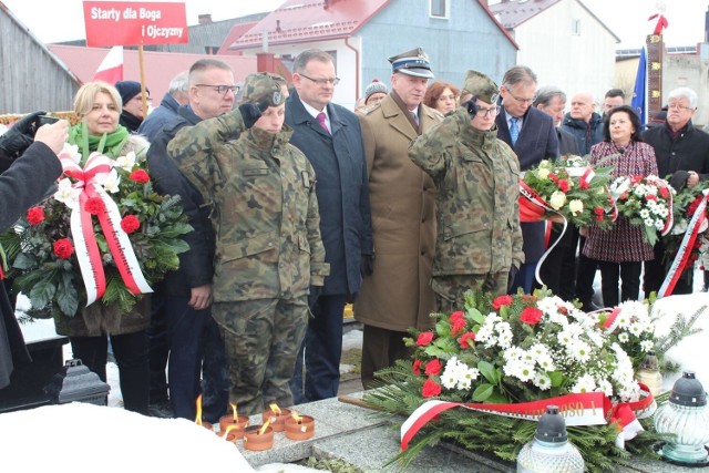 Uroczystości w Waksmundzie z okazji zbliżającej się 76. rocznicy śmierci mjr Józefa Kurasia "Ognia"