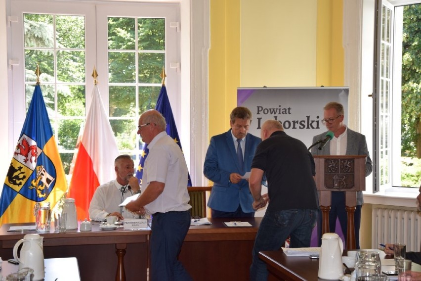 Lębork. Mirosław Tandek został drugim wiceprzewodniczącym rady powiatu lęborskiego FOTO,VIDEO