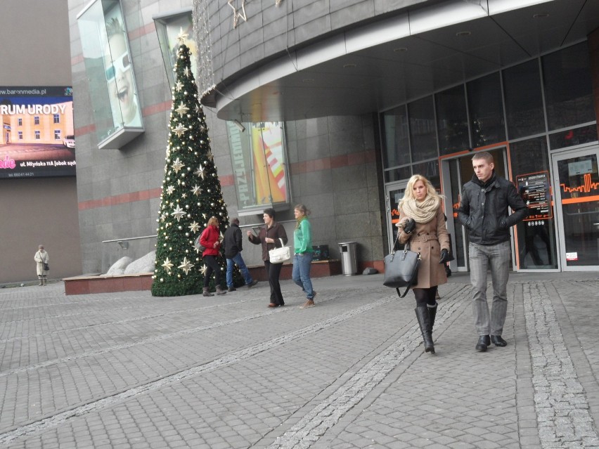 Plaza Rybnik: akcja Czapka św. Mikołaja: kup produkty zywnościowe i pomóż biednym