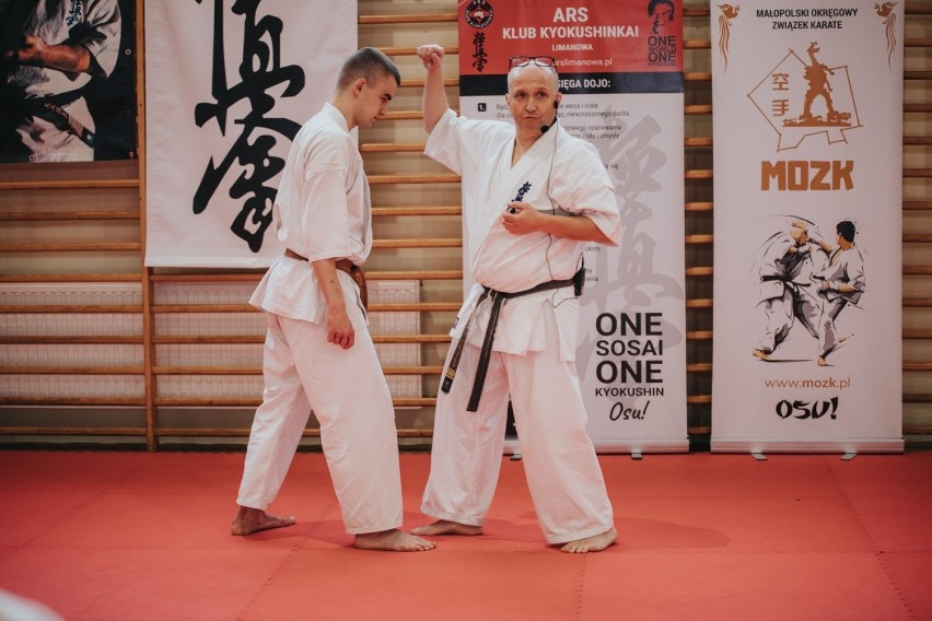 Ponad 120 karateków szlifowało formę w Limanowej [ZDJĘCIA] 