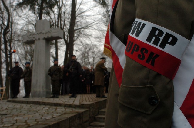 Uczcili pamięć polskich ofiar zbrodni katyńskiej w Słupsku