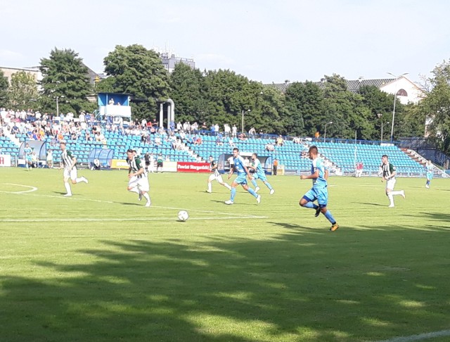 Na inaugurację sezonu Błękitni grali u siebie z Olimpią Grudziądz.