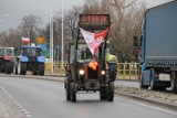 Rolnicy znów wyjechali na ulice Krotoszyna! Miasto ponownie zostało sparaliżowane! Protest rolników trwa!