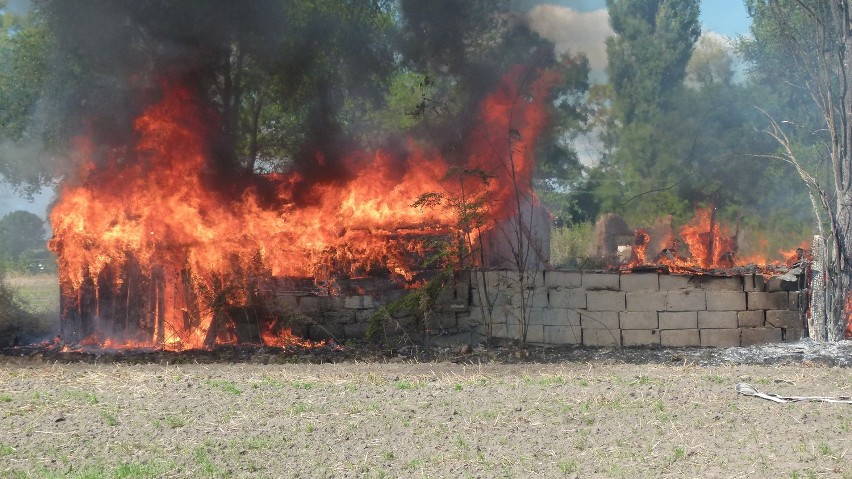 jpg.pożar w leźnicy małej