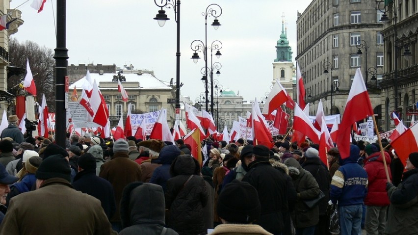 Krakowskie Przedmieście ponownie pełne flag