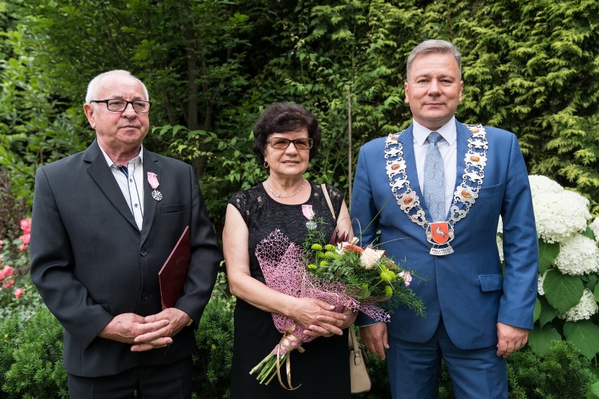 Złote Gody w Koninie. 6 par świętowało 50-lecie pożycia małżeńskiego