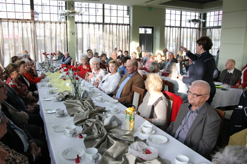 Krotoszyńscy seniorzy świętowali swoje święto [ZDJĘCIA]