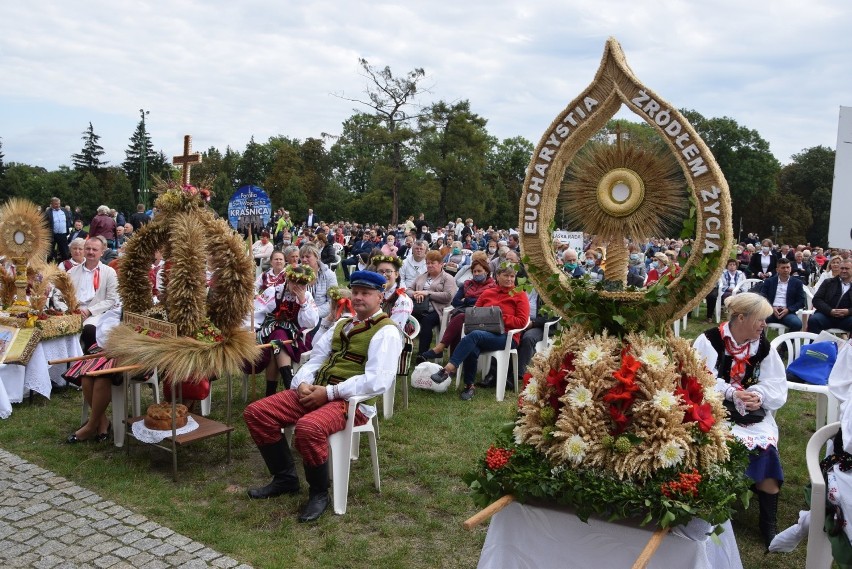 Dożynki jasnogórskie z udziałem prezydenta Andrzeja Dudy: "Będę czynił wszystko, żebyście mogli spokojnie pracować"