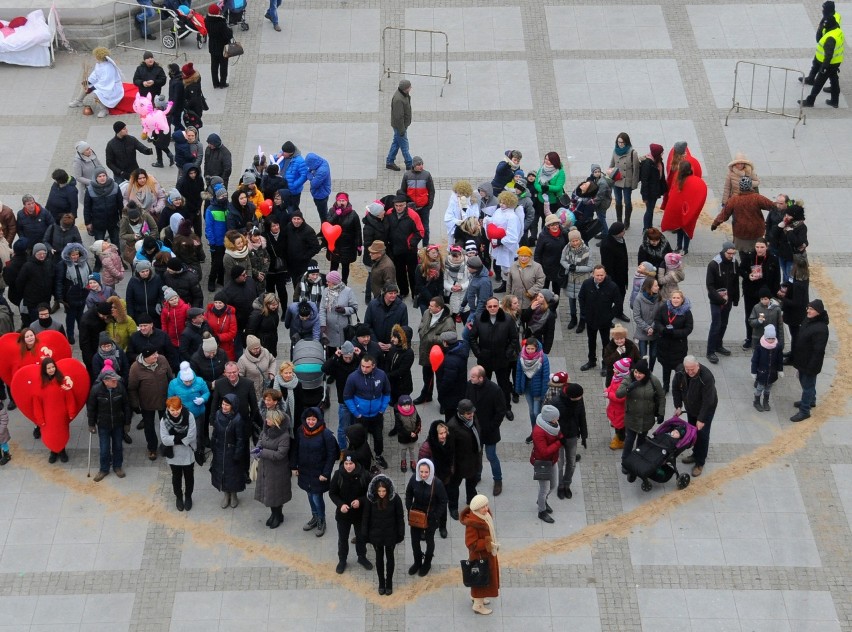 Zakochani opanowali miasto! To "Walentynki chełmińskie"!  [zdjęcia]