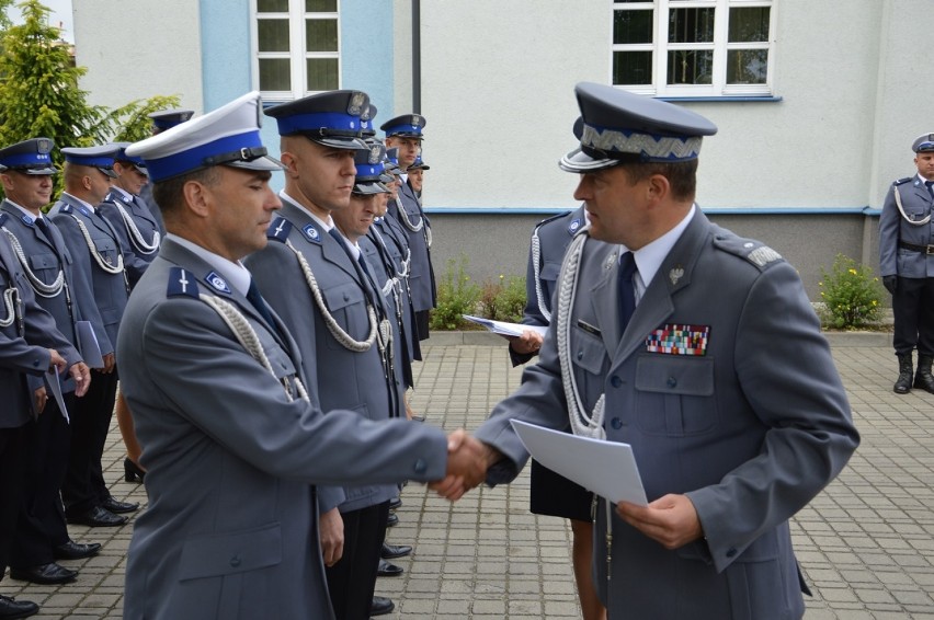 24 policjantów otrzymało z rąk Lubelskiego Komendanta...