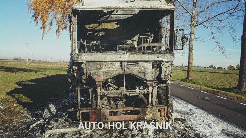 W Polichnie spłonęła ciężarówka (FOTO)