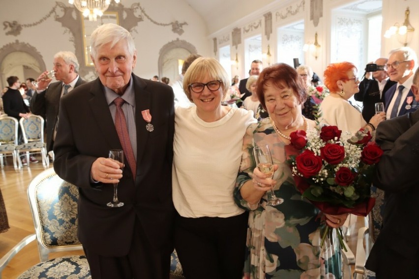 Odznaczenia za Długoletnie Pożycie Małżeńskie w Legnicy, zobaczcie listę nagrodzonych