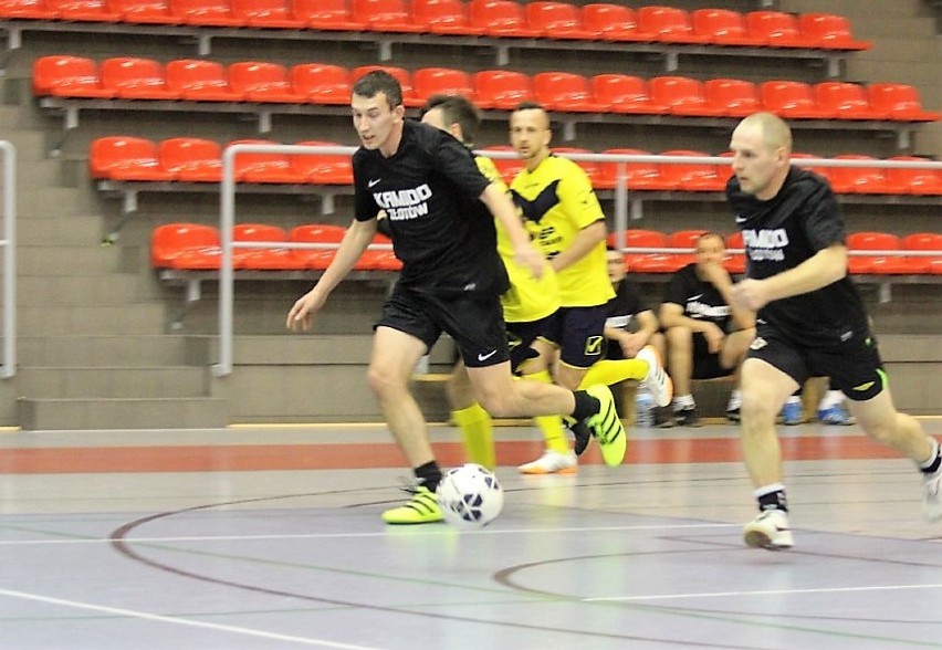 Złotowska Liga Futsalu 1/4 finału - w hali Złotowianka