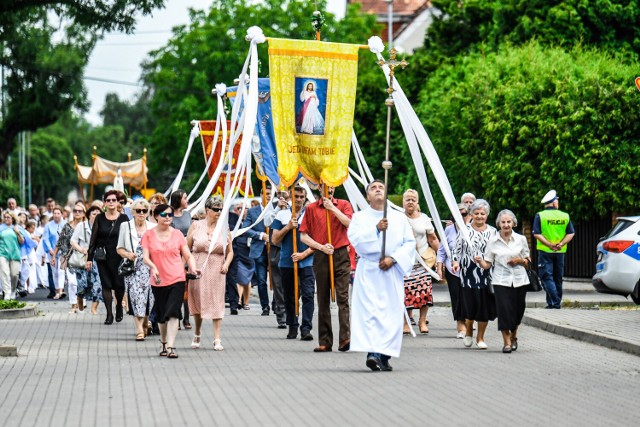 Boże Ciało w Żarach. Procesja Najświętszego Ciała i Krwi Chrystusa