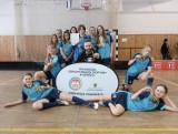 Brązowe medale w Wojewódzkich Igrzyskach Dzieci w unihokeju dla dziewcząt  z Suchego Dębu