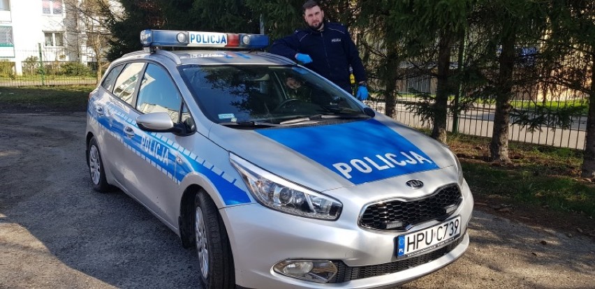 Policja w Chodzieży jest gotowa do niesienia pomocy pomimo zagrożenia koronawirusem (ZDJĘCIA)