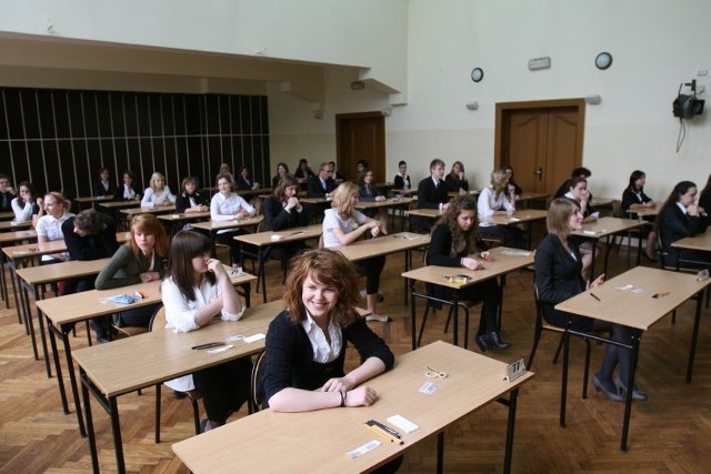 Prawie 20 tys. maturzystów zdaje dziś egzamin z języka rosyjskiego